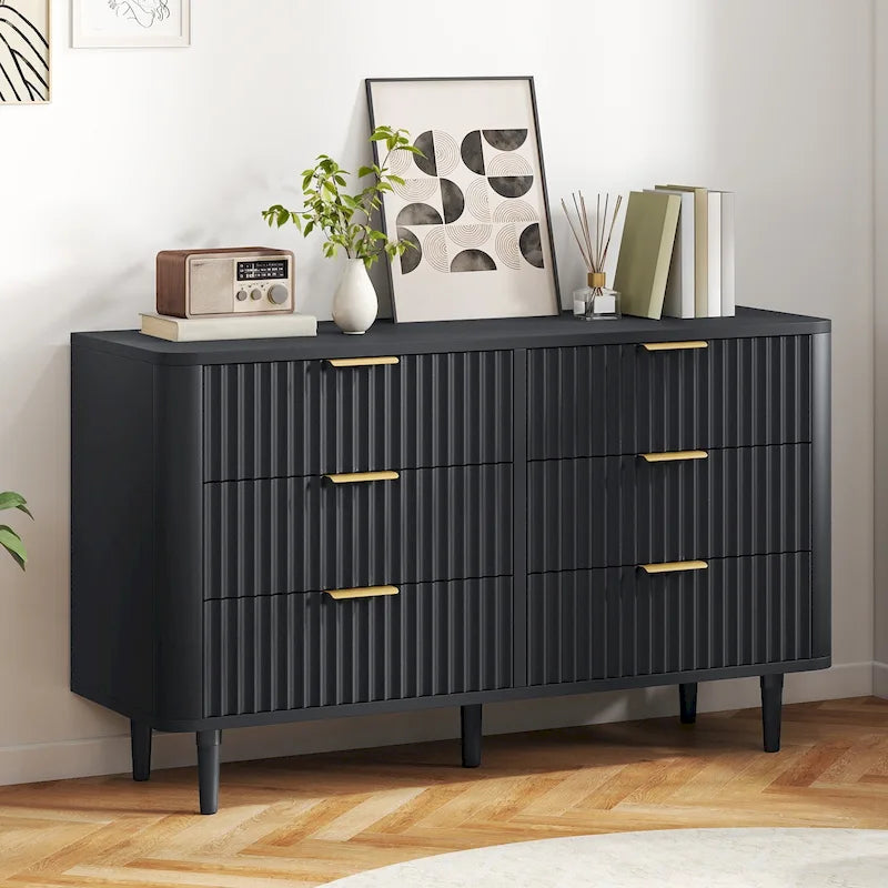 Comodino a 6 cassetti in legno con pannello scanalato a onda