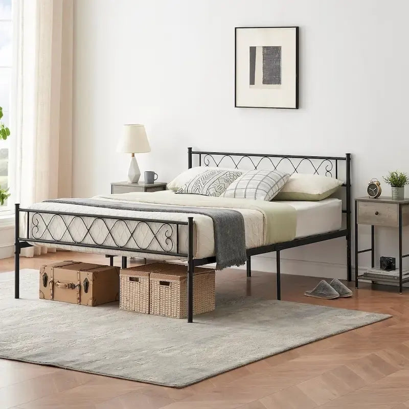 Struttura letto a piattaforma con testiera in ferro battuto "Sweet Heart"